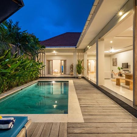 ☆ Villa Larissa ☆ Seminyak 2Br Pool Kuta Petitenget Екстер'єр фото