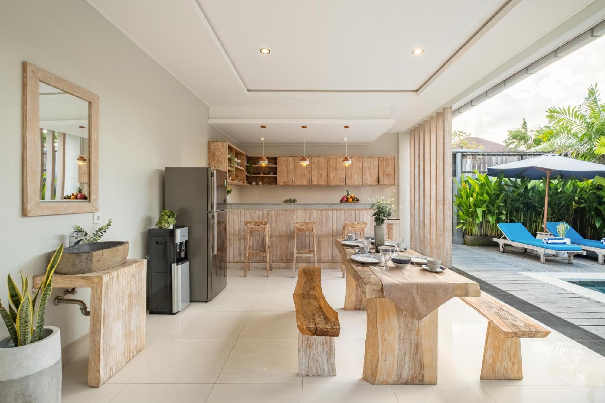☆ Villa Larissa ☆ Seminyak 2Br Pool Kuta Petitenget Екстер'єр фото
